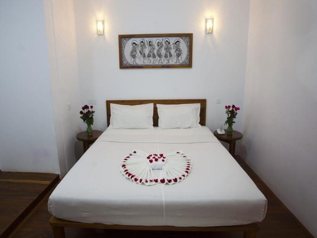 New Wave 1 Guesthouse Bagan Exterior photo