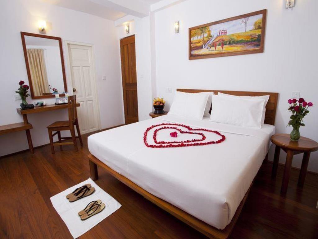 New Wave 1 Guesthouse Bagan Exterior photo