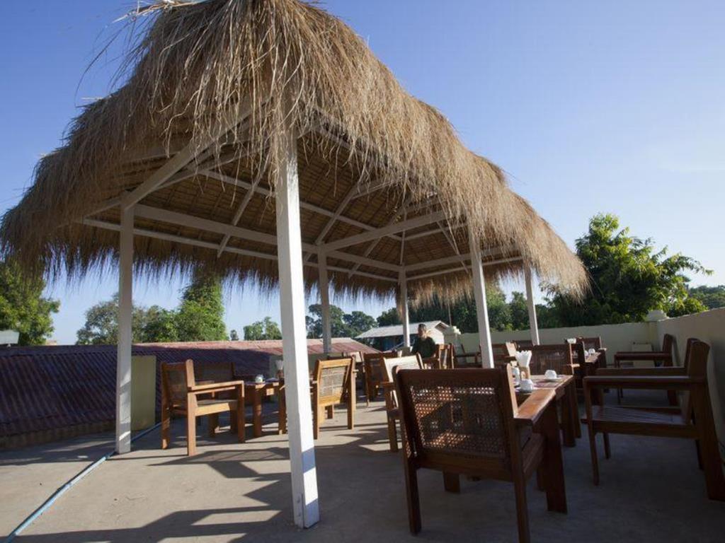 New Wave 1 Guesthouse Bagan Exterior photo